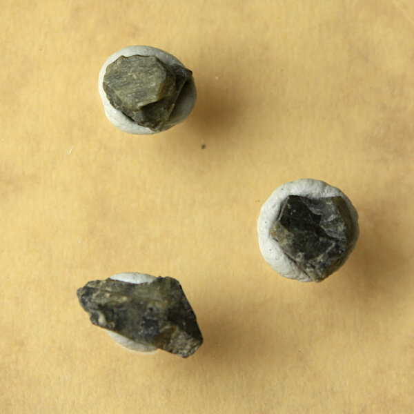 3 Chips MeteoriteTatahouine - Diogenite from Tunisia - 0.40g together