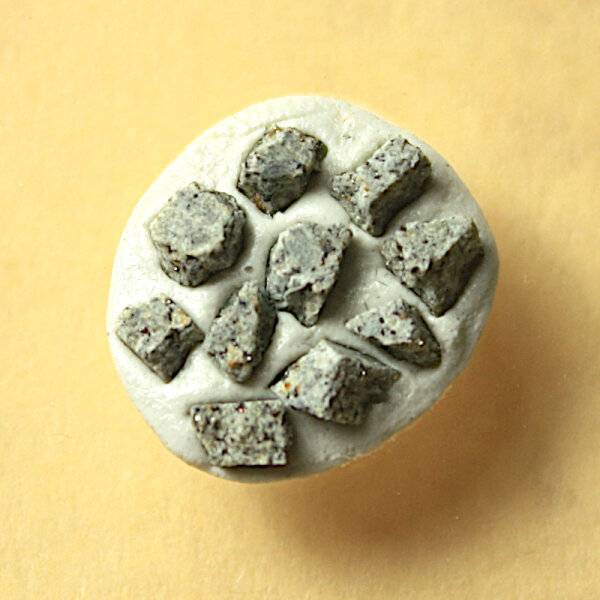 10 Chips Meteorite San Pedro de Urabá - Chondrite from Colombia - 0.12g together