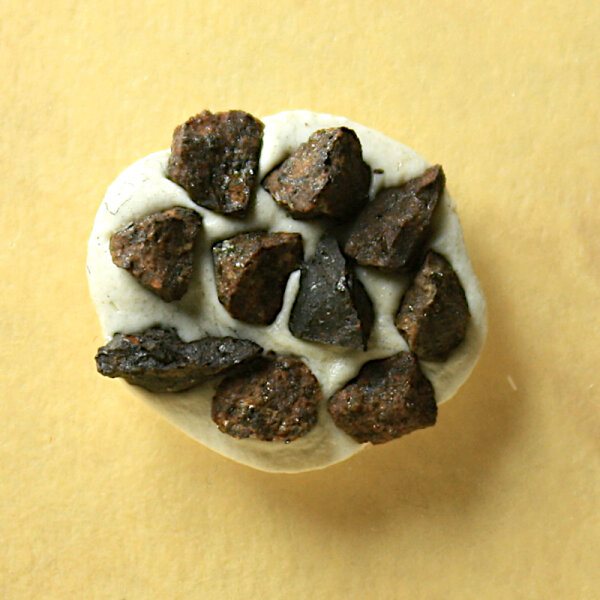 10 Chips Meteorite Gao-Guenie - Chondrite from Burkina Faso - together 0.16g