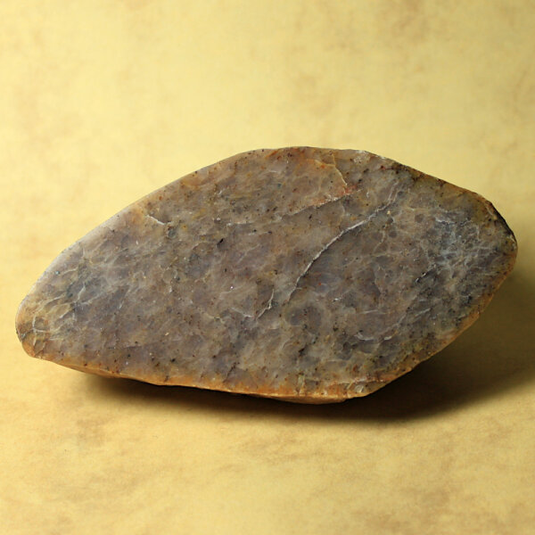 Grauvioletter Västervik-Quarzit aus Oppelhain Niederlausitz poliert ca. 9x4,5cm