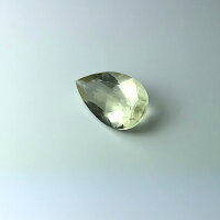 Lybian Desert Glass yellow pear cut 4.0 Carats untreated...